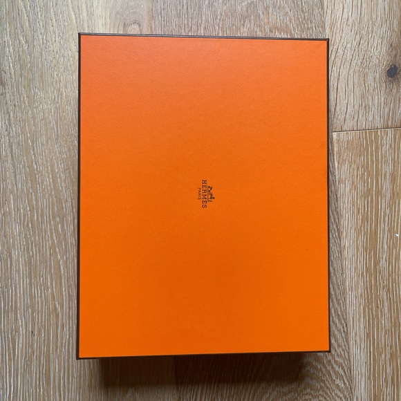 Hermès box - Picture 1 of 2